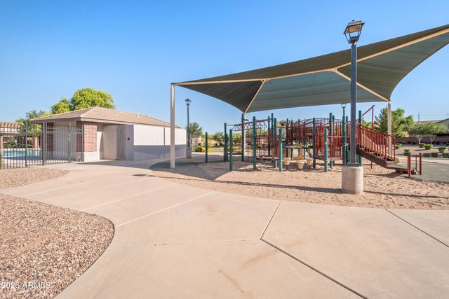 3740 E SEXTON Street, Gilbert, AZ 85295