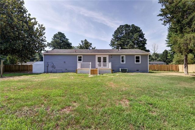 6999 Linda CIR, Hayes, VA 23072