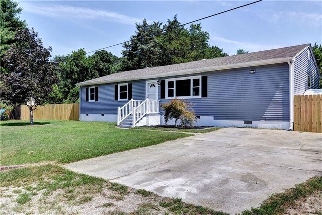 6999 Linda CIR, Hayes, VA 23072