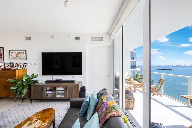 2020 N Bayshore Dr 1604, Miami, FL 33137