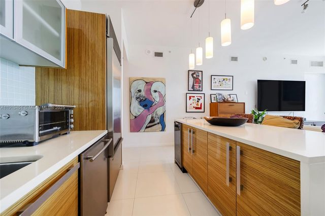 2020 N Bayshore Dr 1604, Miami, FL 33137