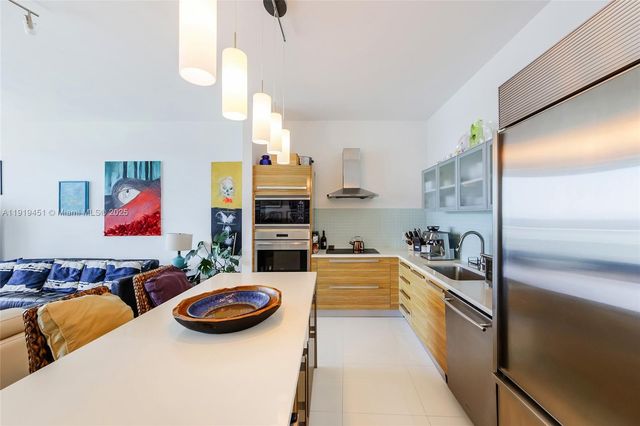 2020 N Bayshore Dr 1604, Miami, FL 33137