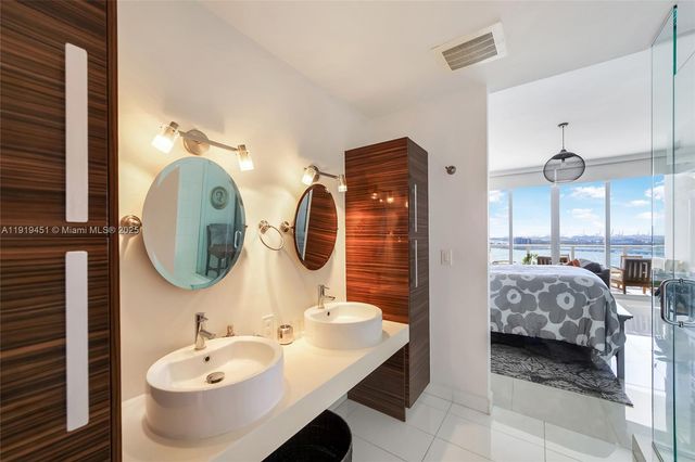 2020 N Bayshore Dr 1604, Miami, FL 33137