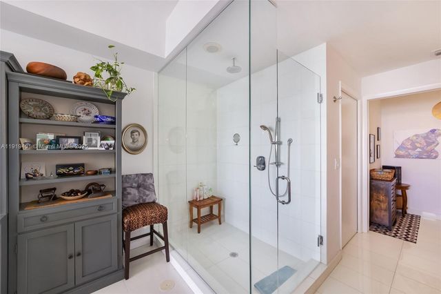 2020 N Bayshore Dr 1604, Miami, FL 33137