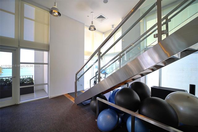 2020 N Bayshore Dr 1604, Miami, FL 33137