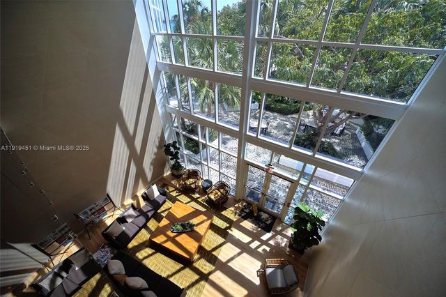 2020 N Bayshore Dr 1604, Miami, FL 33137