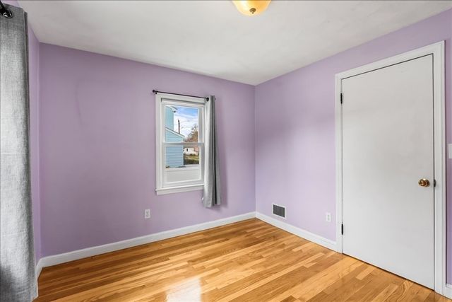 21 Gale Road, Weymouth, MA 02188