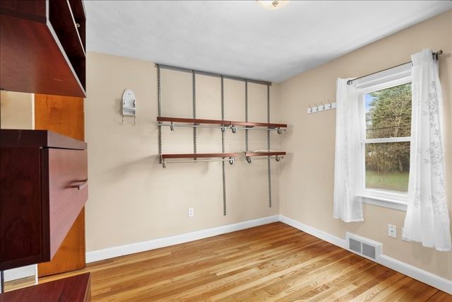 21 Gale Road, Weymouth, MA 02188