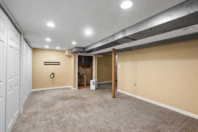 21 Gale Road, Weymouth, MA 02188