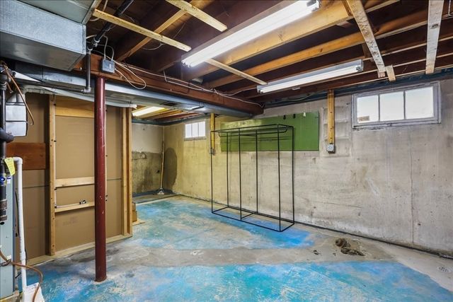 21 Gale Road, Weymouth, MA 02188