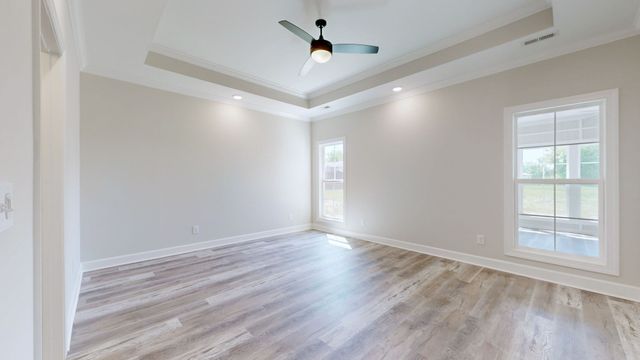 2230 Allen Ferry Rd, Smithville, TN 37166