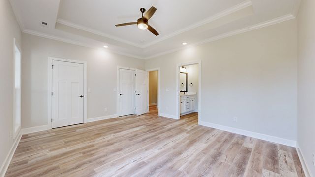 2230 Allen Ferry Rd, Smithville, TN 37166