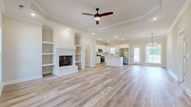 2230 Allen Ferry Rd, Smithville, TN 37166