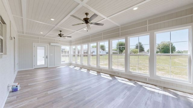 2230 Allen Ferry Rd, Smithville, TN 37166