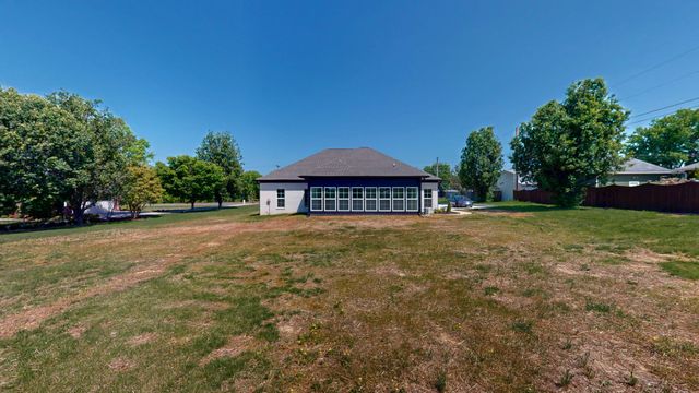 2230 Allen Ferry Rd, Smithville, TN 37166