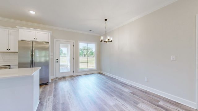 2230 Allen Ferry Rd, Smithville, TN 37166