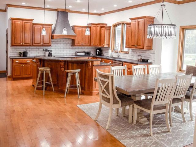 N2321 DELLA LANE, Medford, WI 54451