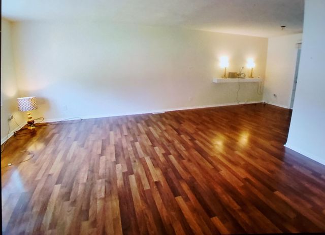 704 S 22nd Street, Chesterton, IN 46304