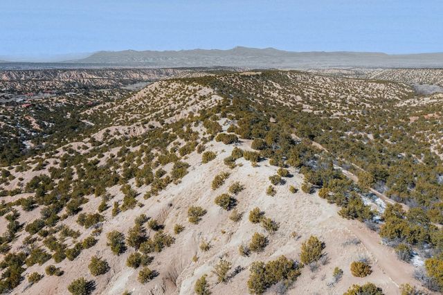 487 NM-592 Lot 2, Santa Fe, NM 87506