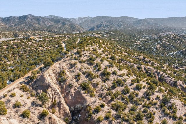 487 NM-592 Lot 2, Santa Fe, NM 87506