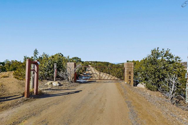 487 NM-592 Lot 2, Santa Fe, NM 87506