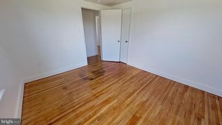 2170 S QUEEN ST #B, Dallastown, PA 17313