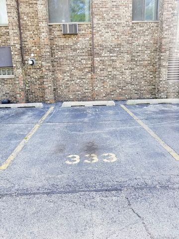 5306 N Cumberland Avenue 507, Chicago, IL 60656