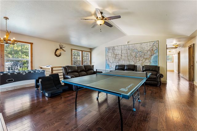 21856 Highway 62, Garfield, AR 72732