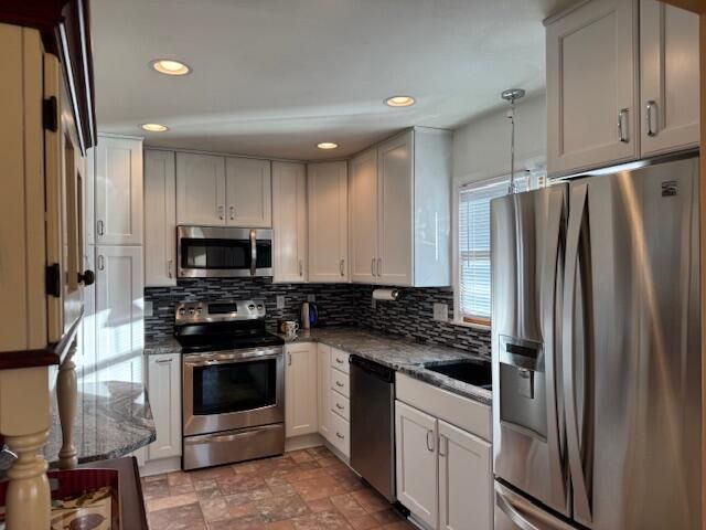 3440 Mountain DRIVE, Brookfield, WI 53045