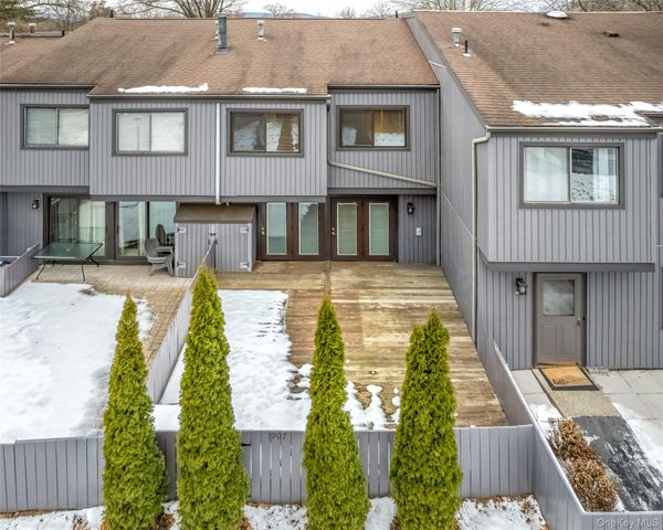 1907 Magnolia Walk, Poughkeepsie, NY 12603