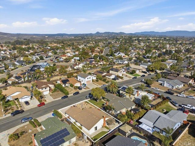 4569 Calle Del Palo, Oceanside, CA 92057