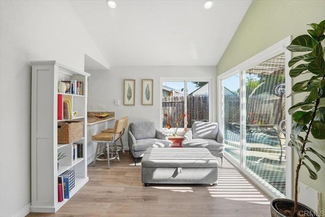 4569 Calle Del Palo, Oceanside, CA 92057