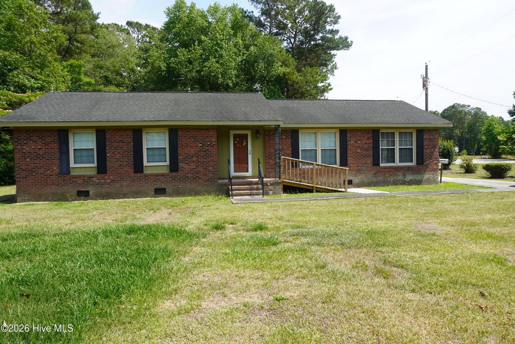 1893 Empire Road SW, Supply, NC 28462