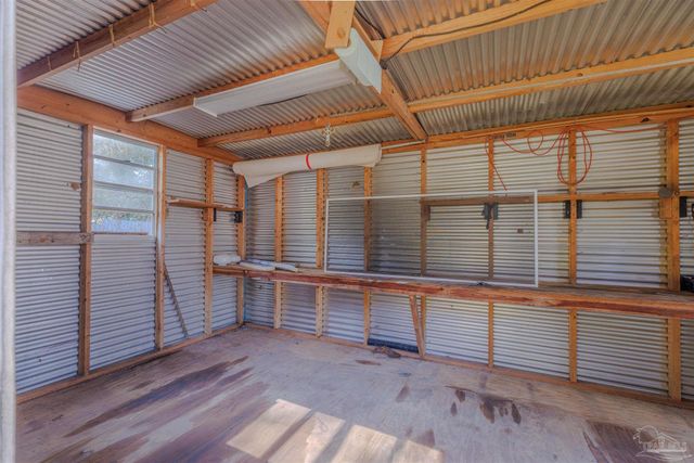 39 Sandalwood St, Pensacola, FL 32505