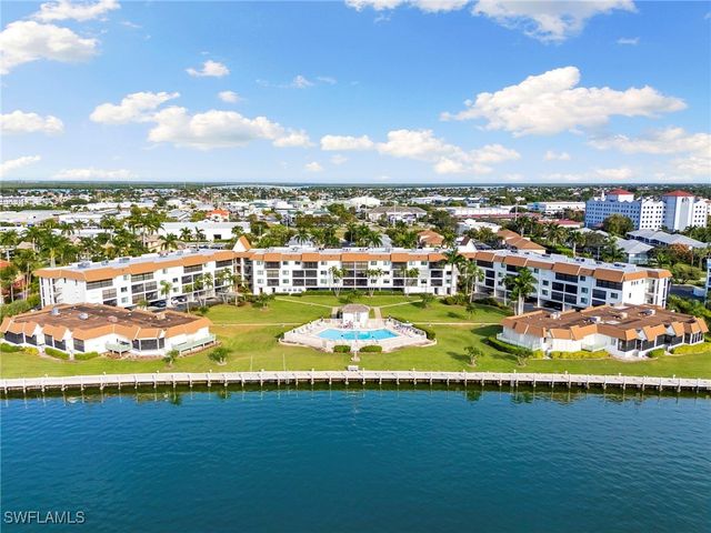 750 W Elkcam CIR 215, Marco Island, FL 34145