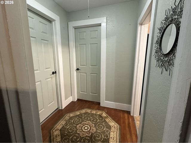 254 S VERNONIA Rd, St Helens, OR 97051