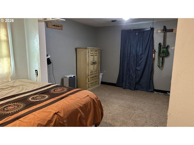 254 S VERNONIA Rd, St Helens, OR 97051