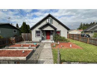 254 S VERNONIA Rd, St Helens, OR 97051