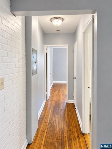 306 Grafton Avenue 1M, Newark, NJ 07104