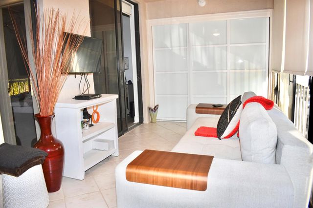 5243 Europa O Drive O, Boynton Beach, FL 33437