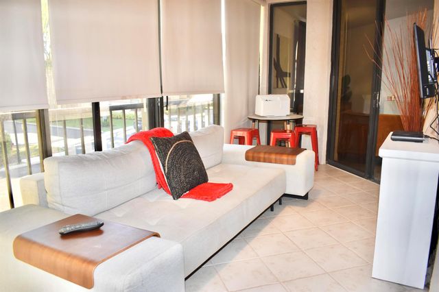 5243 Europa O Drive O, Boynton Beach, FL 33437