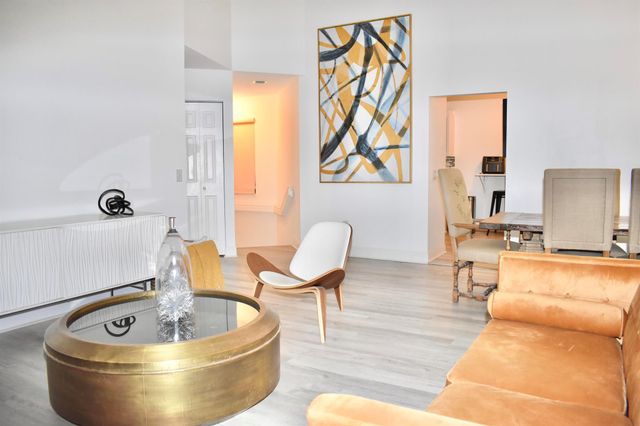 5243 Europa O Drive O, Boynton Beach, FL 33437