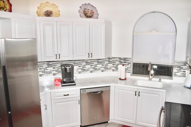 5243 Europa O Drive O, Boynton Beach, FL 33437