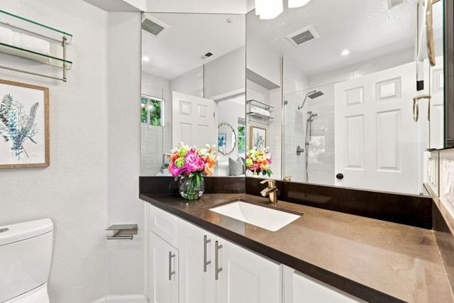 4165 Renaissance Drive 6, San Jose, CA 95134