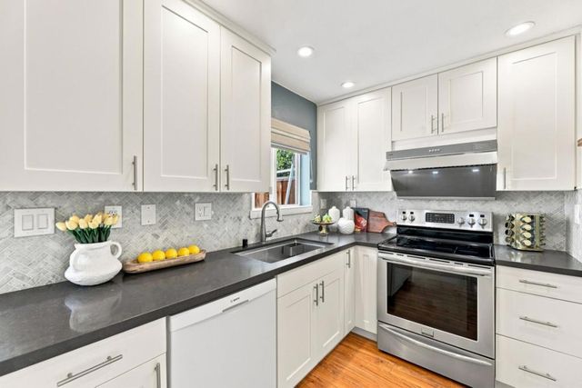 4165 Renaissance Drive 6, San Jose, CA 95134