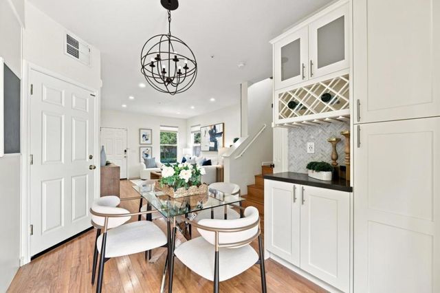 4165 Renaissance Drive 6, San Jose, CA 95134