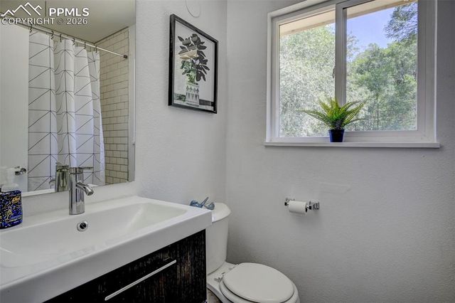 652 Squire Street, Colorado Springs, CO 80911