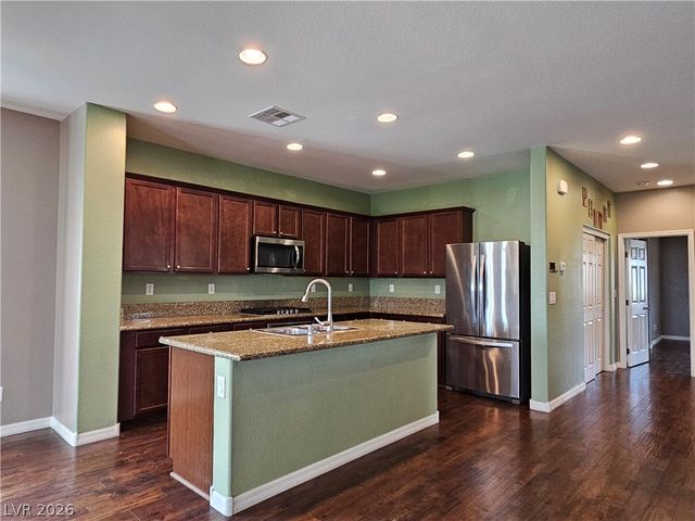 7141 Orion Bands Street, Las Vegas, NV 89131