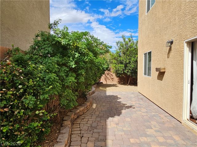 7141 Orion Bands Street, Las Vegas, NV 89131