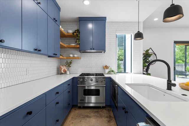 301 Woodward ST B, Austin, TX 78704